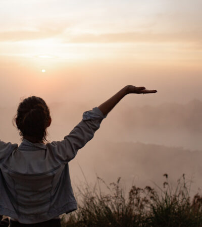 The role of self-reflection and personal growth in maintaining healthy relationships